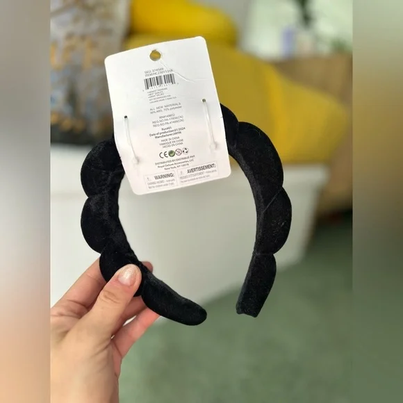 (Add to bundle for $5!) Pink/black velvet, wash headband, beautiful colour o/s - Picture 8 of 8